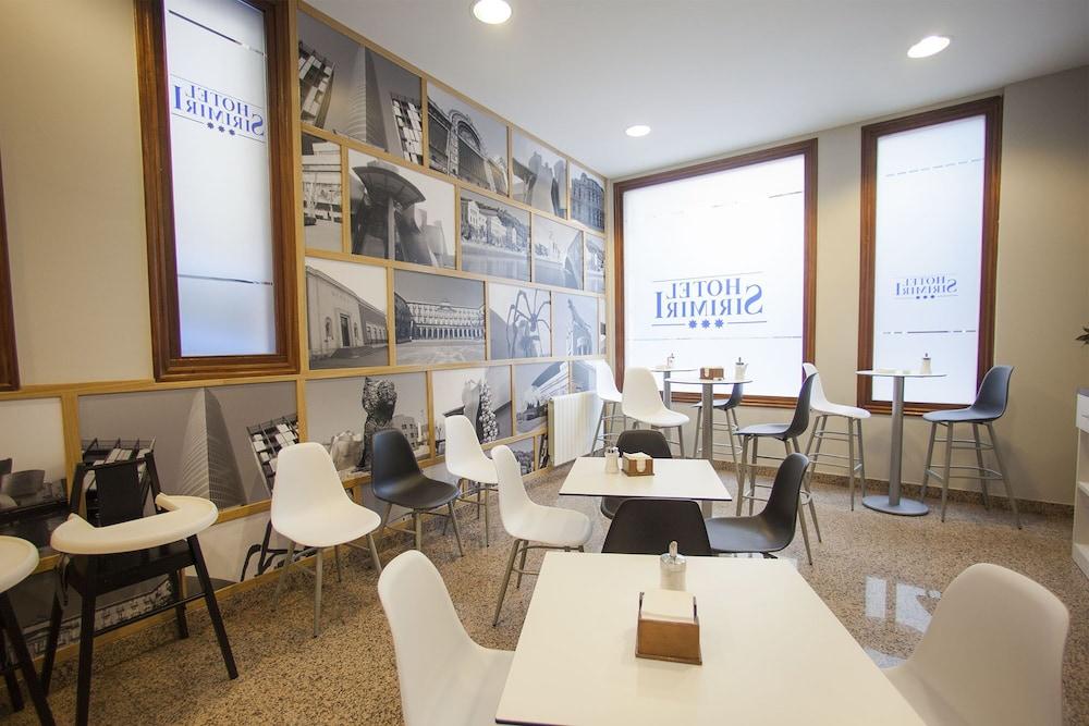 Hotel Sirimiri Bilbao Bagian luar foto